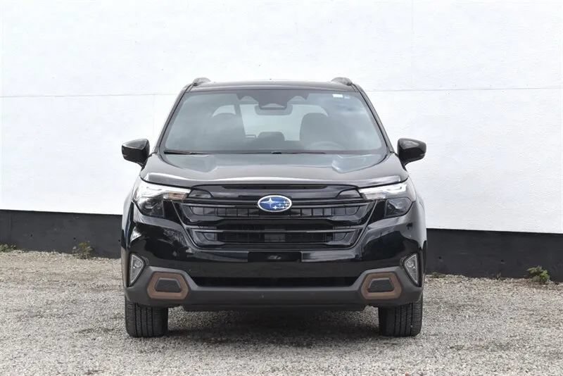 Used 2025 Subaru Forester Sport AWD/4WD image 7