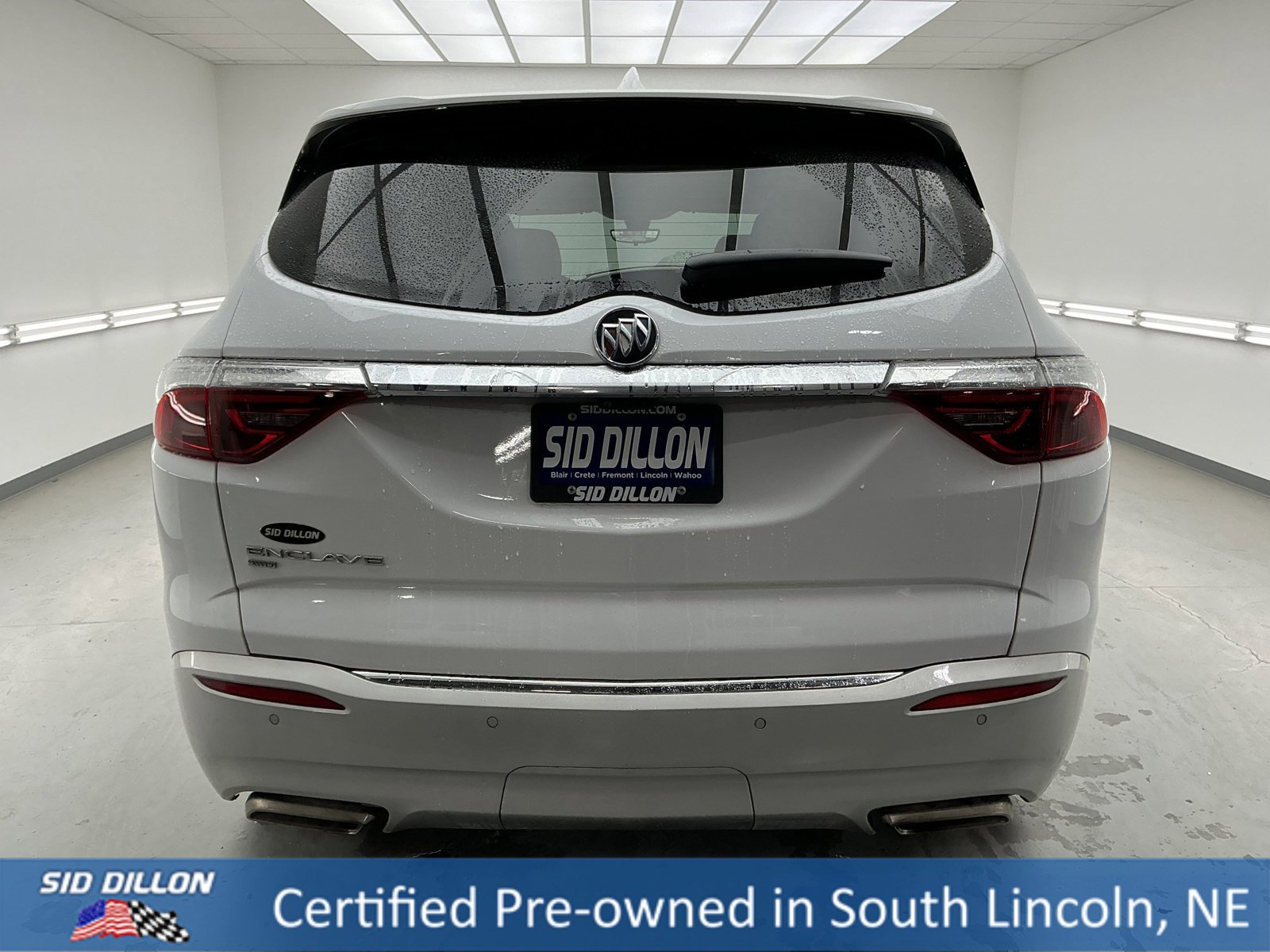 Used 2023 Buick Enclave Essence image 5