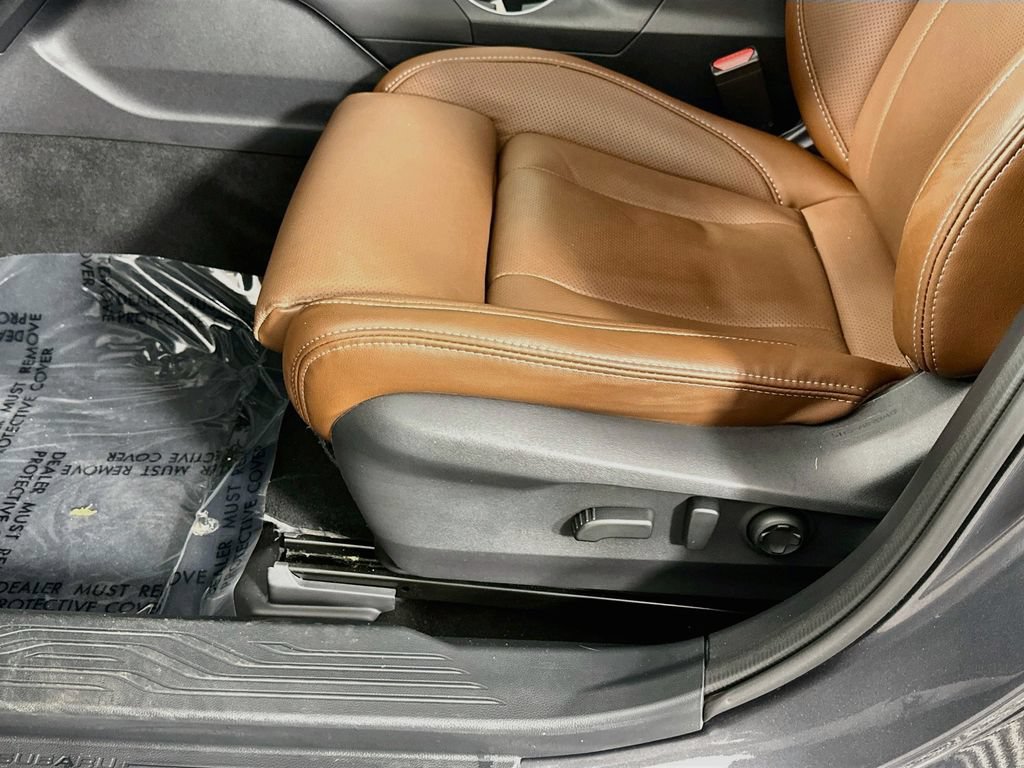 Used 2024 Subaru Outback Touring AWD/4WD image 26