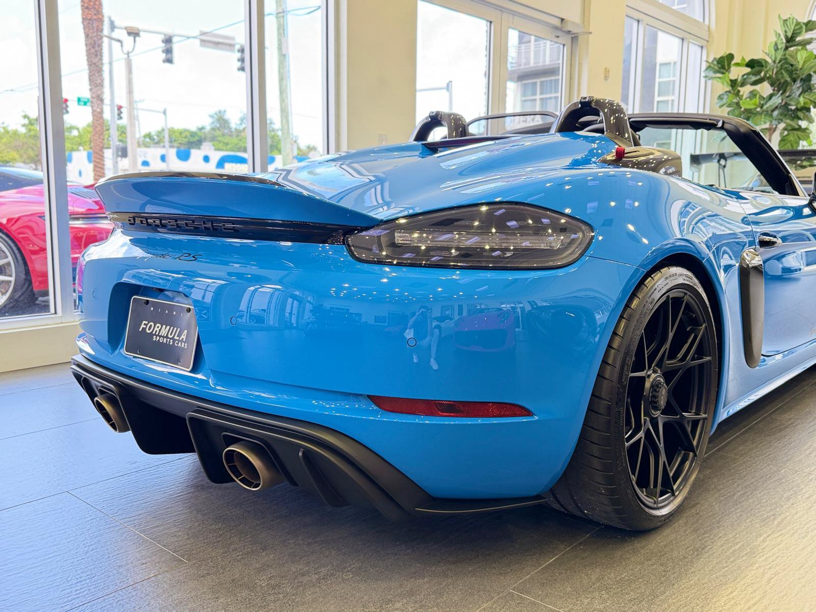Used 2024 Porsche 718 Boxster Spyder RS RWD image 18