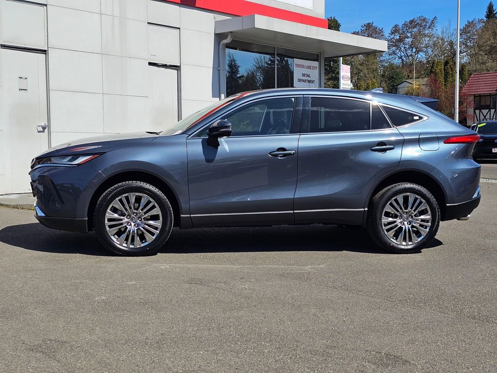 Used 2024 Toyota Venza Limited AWD/4WD image 4