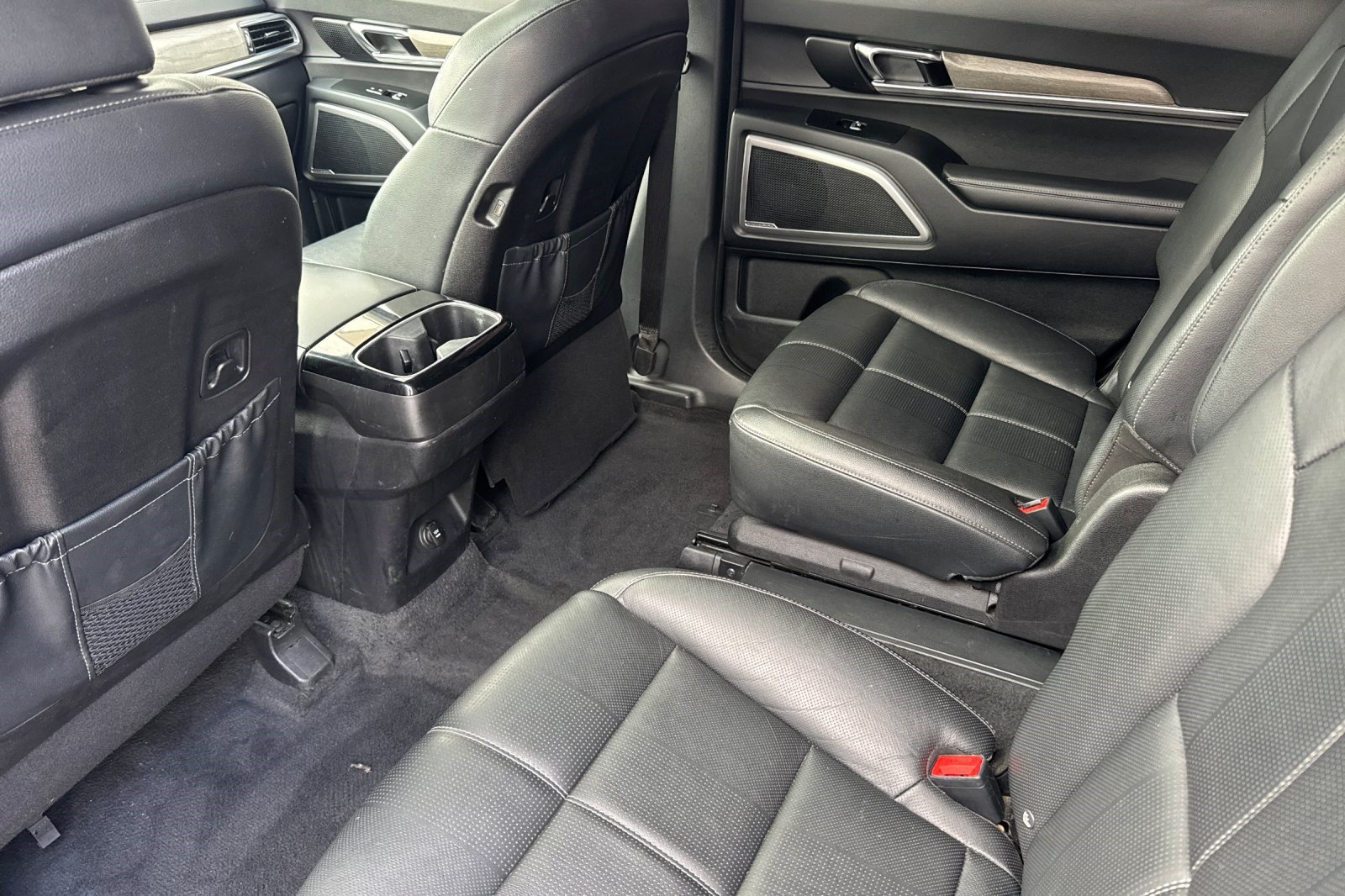 Used 2022 Kia Telluride EX w/ EX Premium Package AWD/4WD image 27