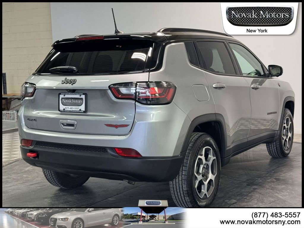 Used 2022 Jeep Compass Trailhawk w/ Trailhawk Elite Group image 8