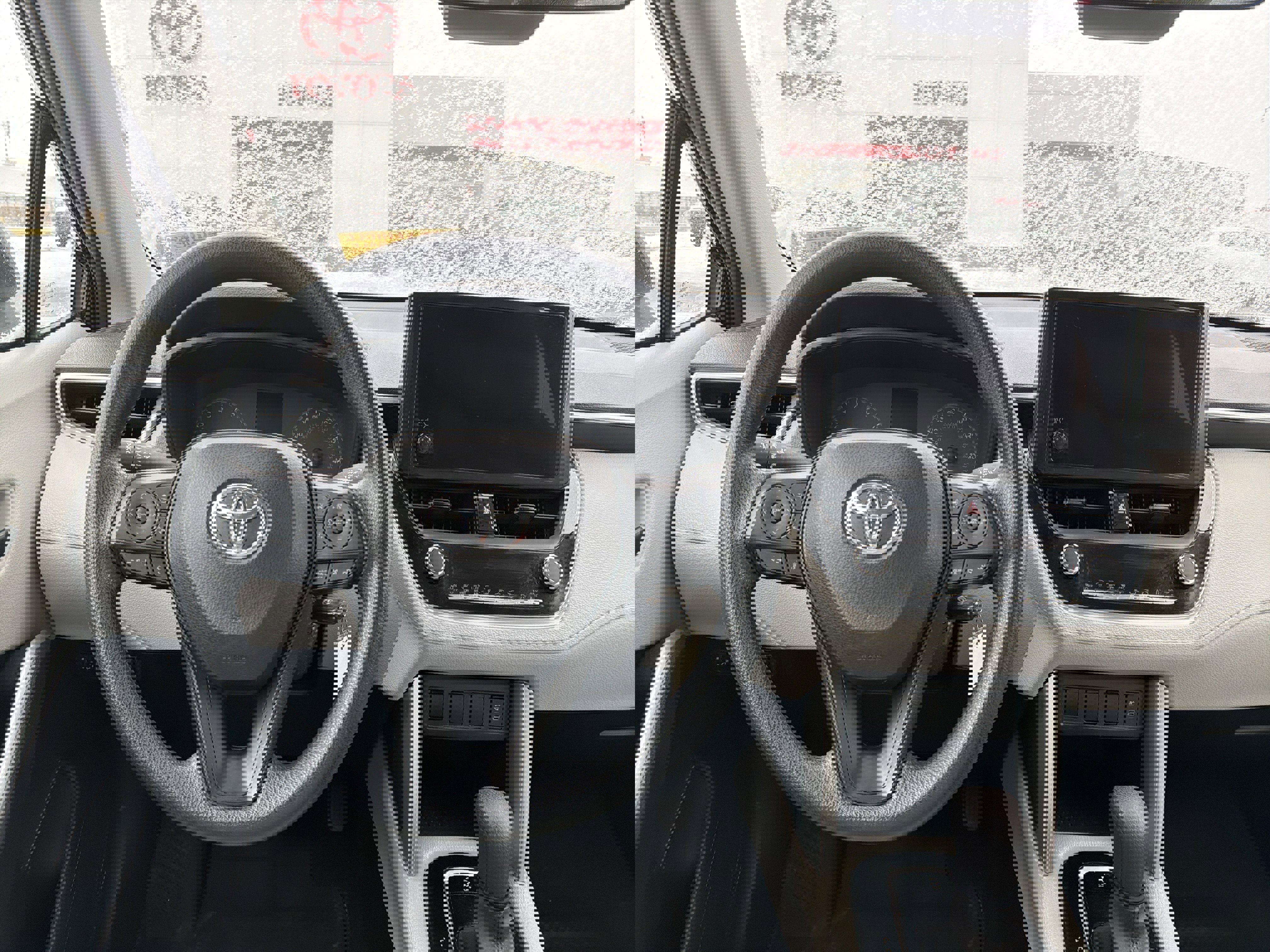 Used 2023 Toyota Corolla Cross L image 12