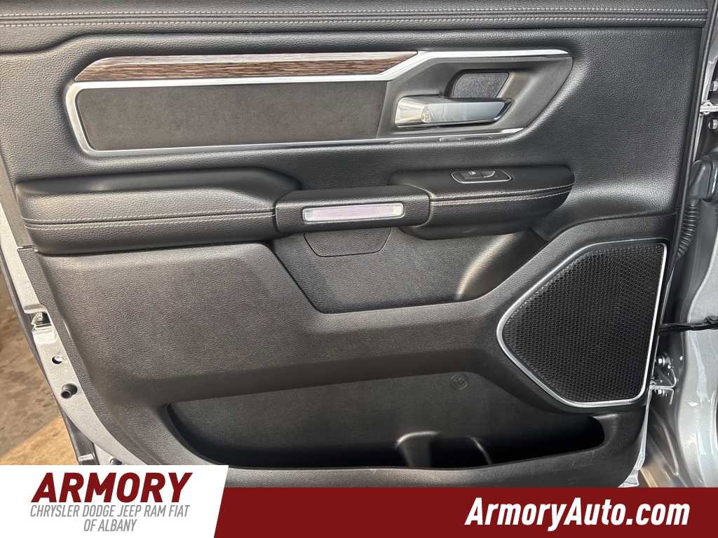 Used 2019 RAM 1500 Laramie image 25