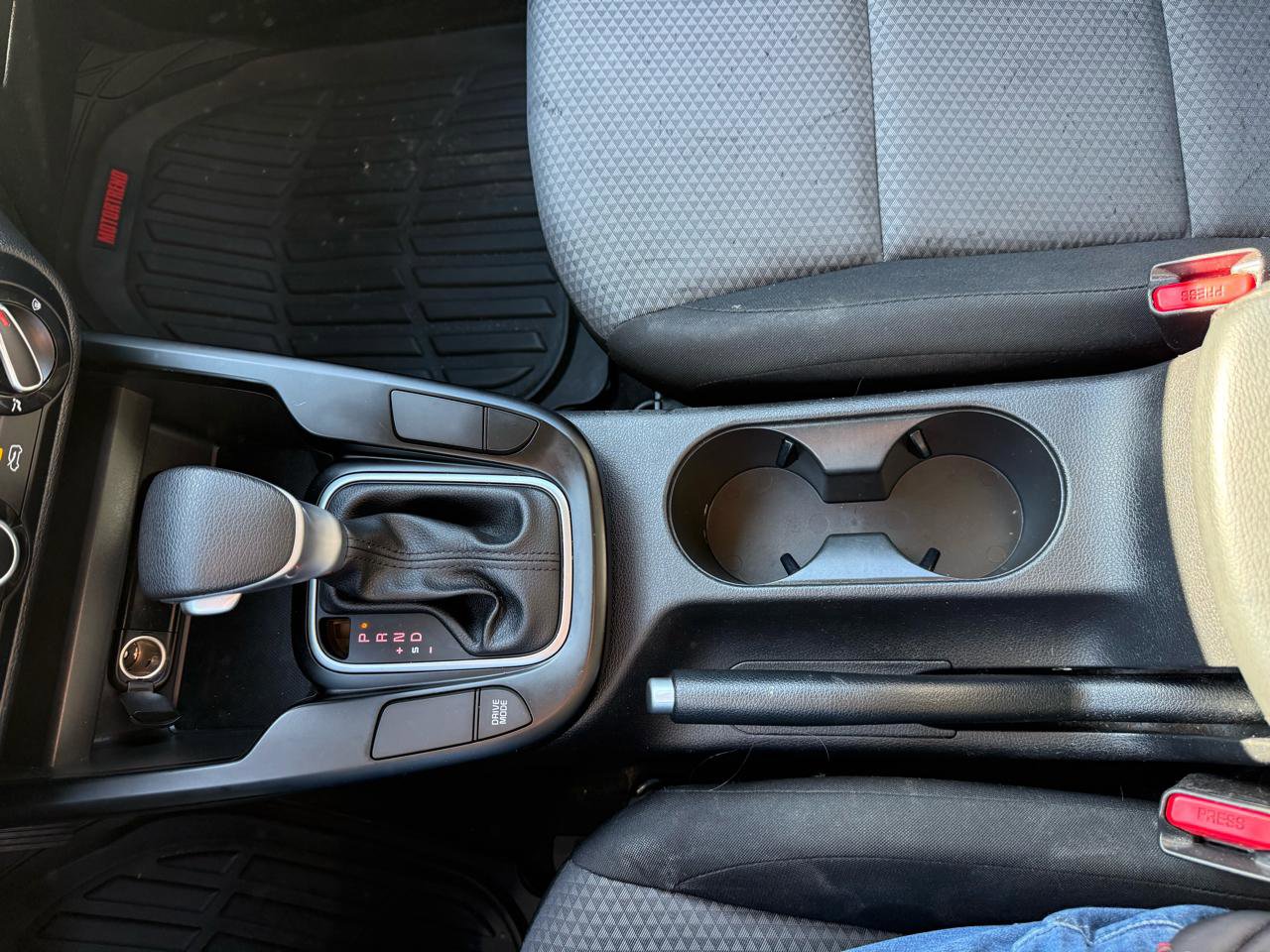 Used 2021 Kia Soul LX image 16