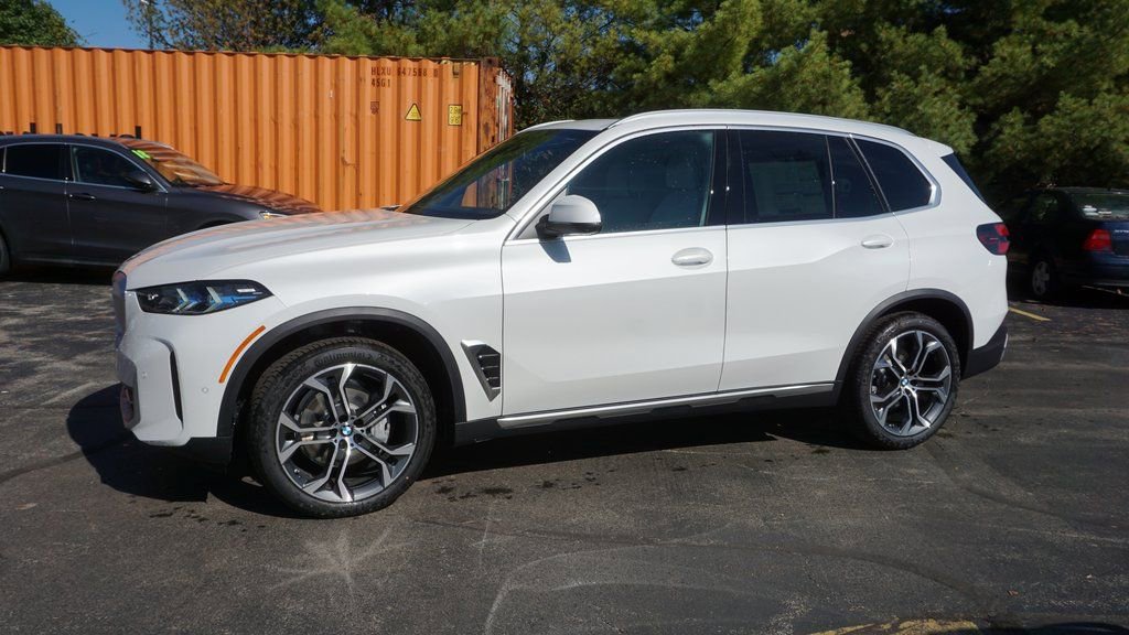 New 2026 BMW X5 xDrive40i image 2