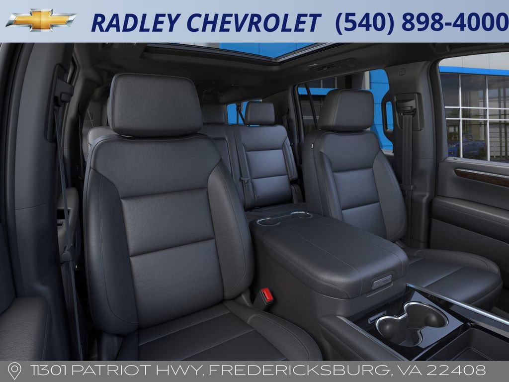 New 2026 Chevrolet Suburban Z71 image 16