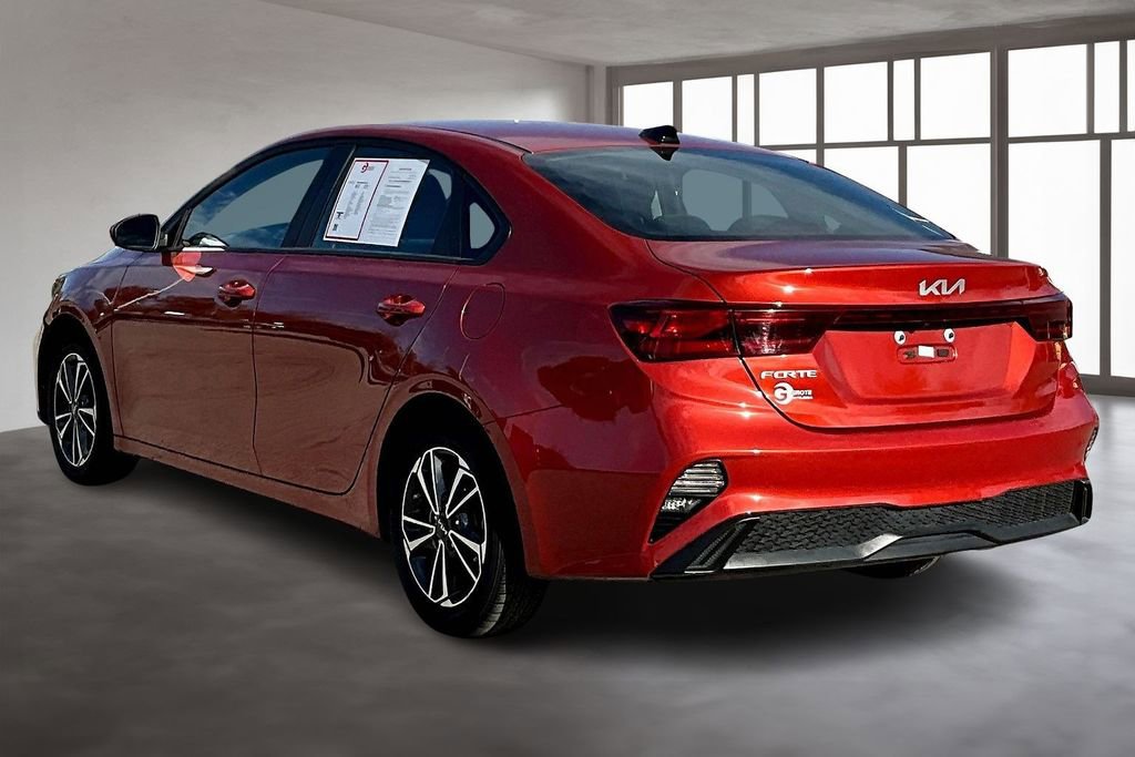 Used 2024 Kia Forte LXS image 9