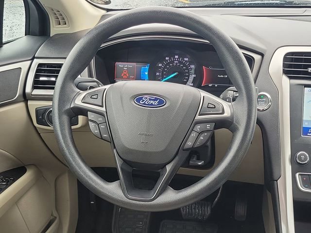 Used 2018 Ford Fusion SE w/ Fusion SE Technology Package FWD image 29