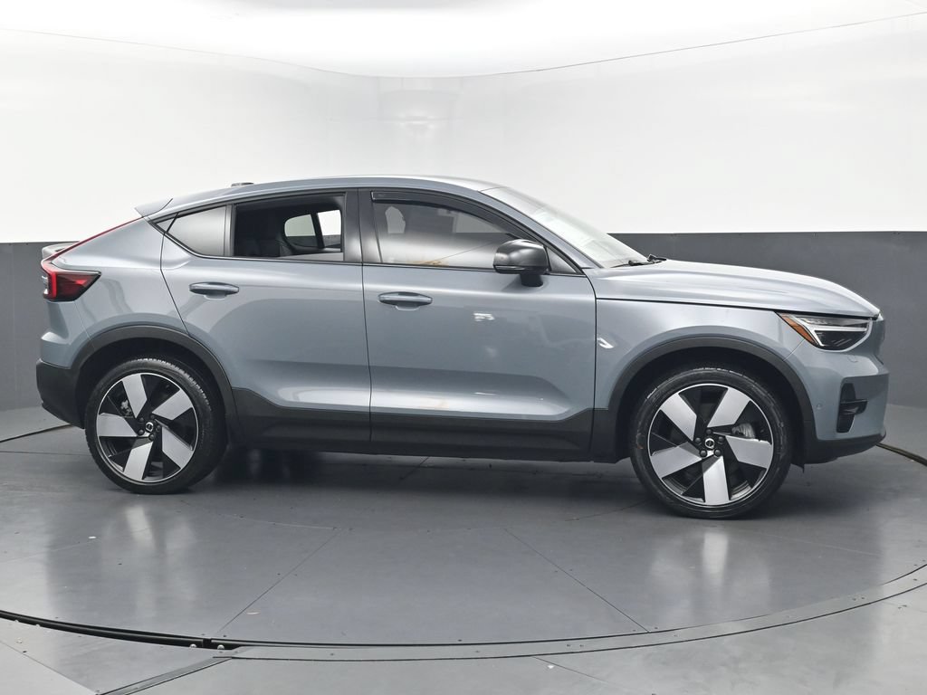 Used 2023 Volvo C40 P8 Recharge Ultimate AWD/4WD image 6