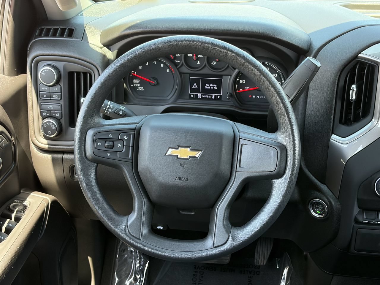 Used 2026 Chevrolet Silverado 1500 Custom AWD/4WD image 17