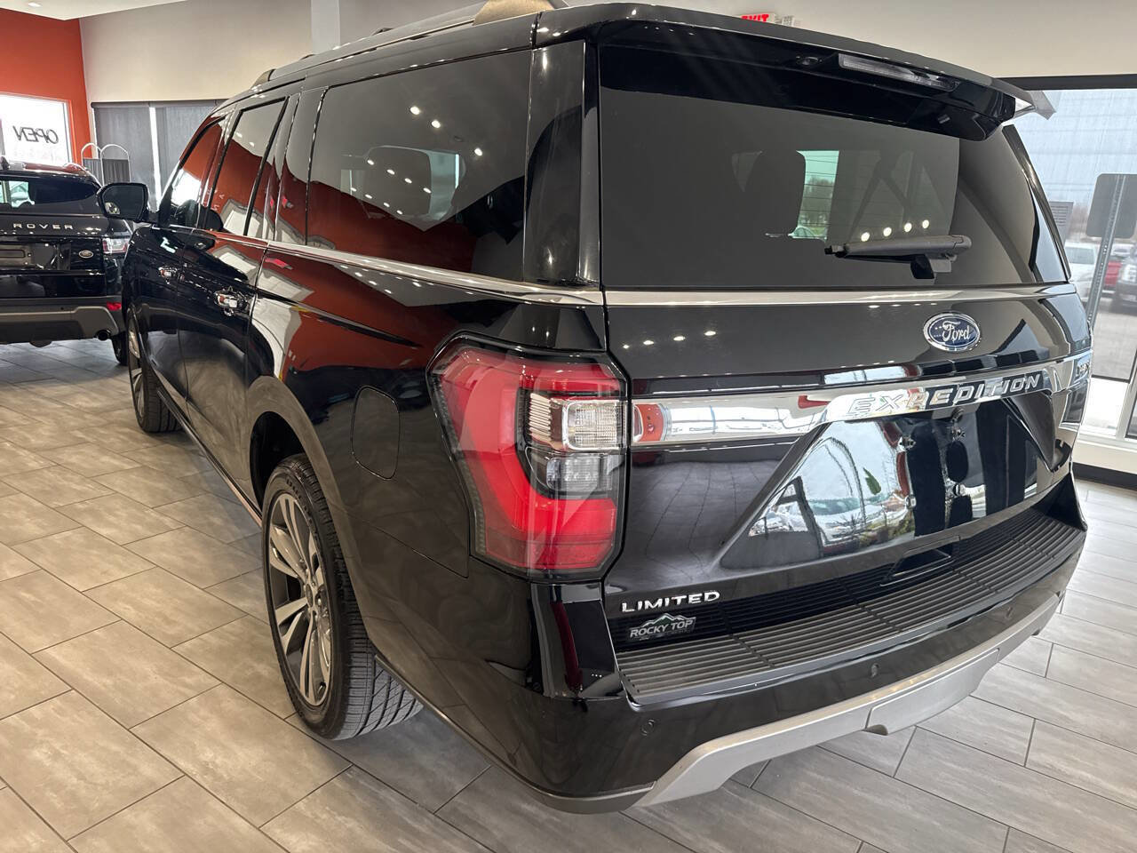 Used 2021 Ford Expedition Max Limited AWD/4WD image 12