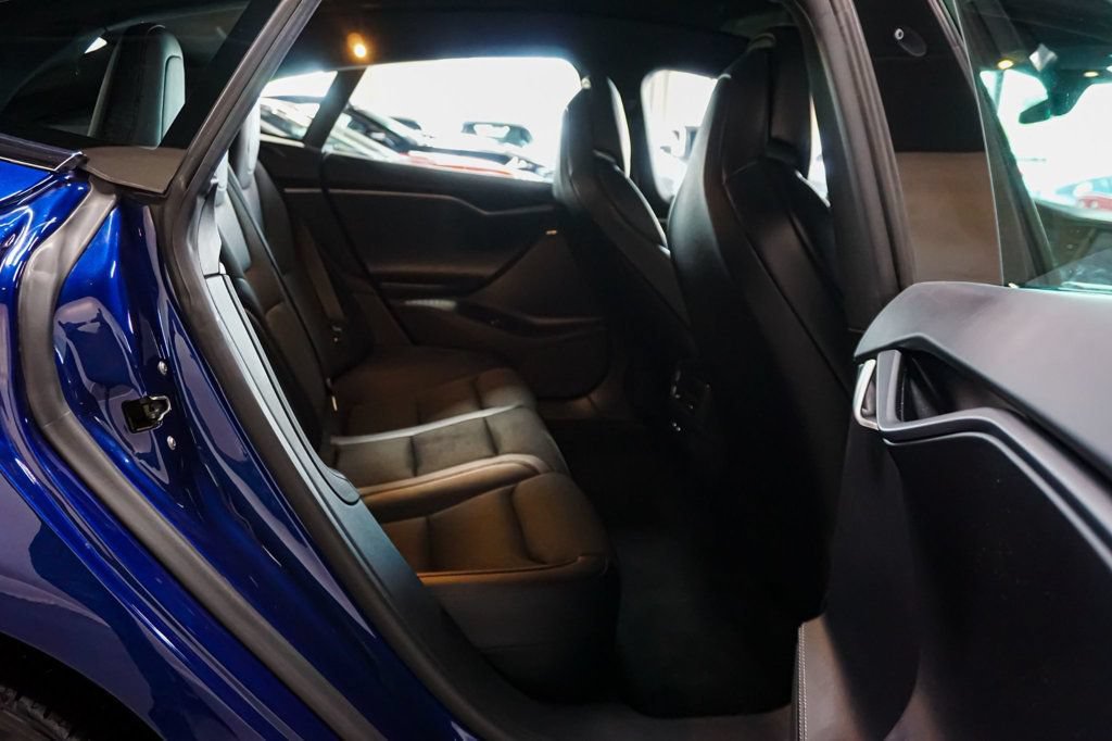 Used 2018 Tesla Model S AWD image 34
