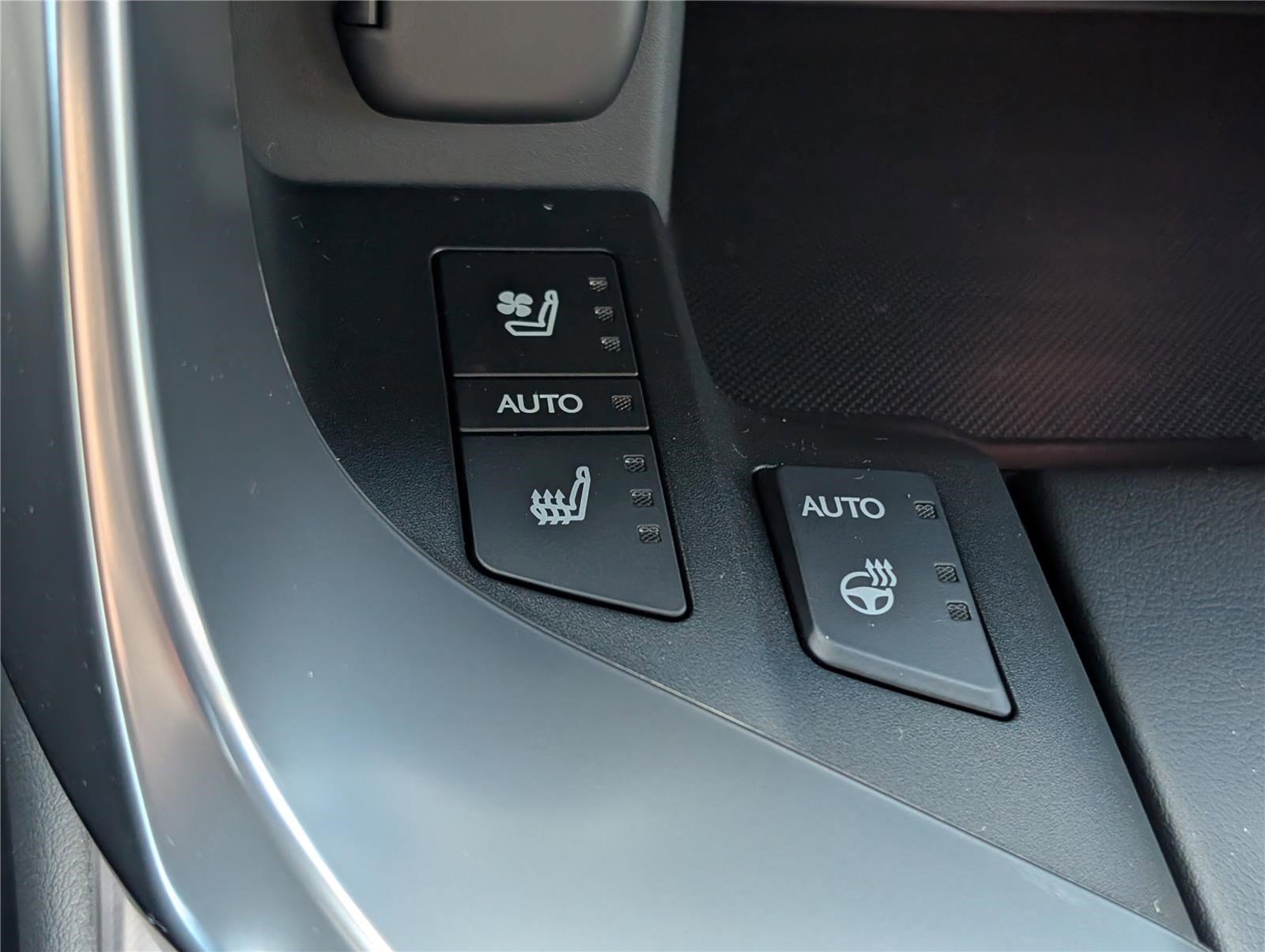 New 2026 Lexus LX 700h F Sport AWD/4WD image 27