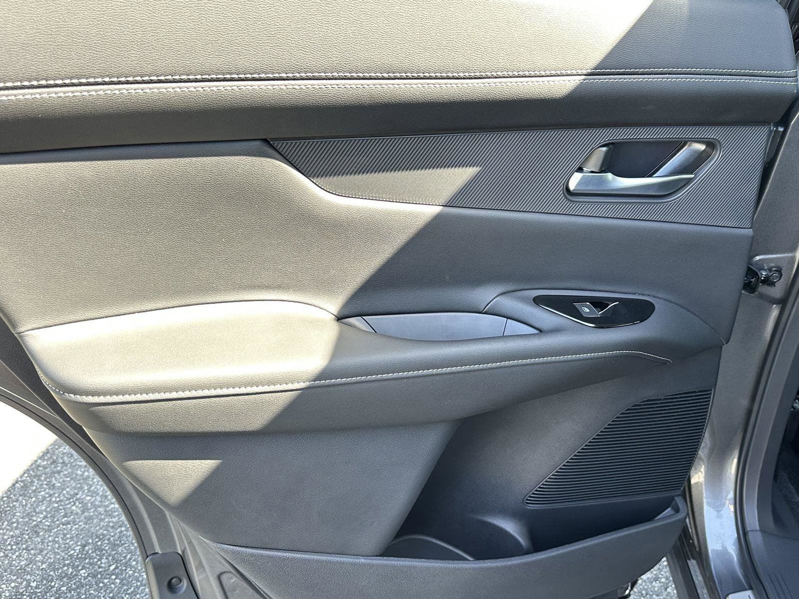 New 2025 Nissan Murano SL image 33