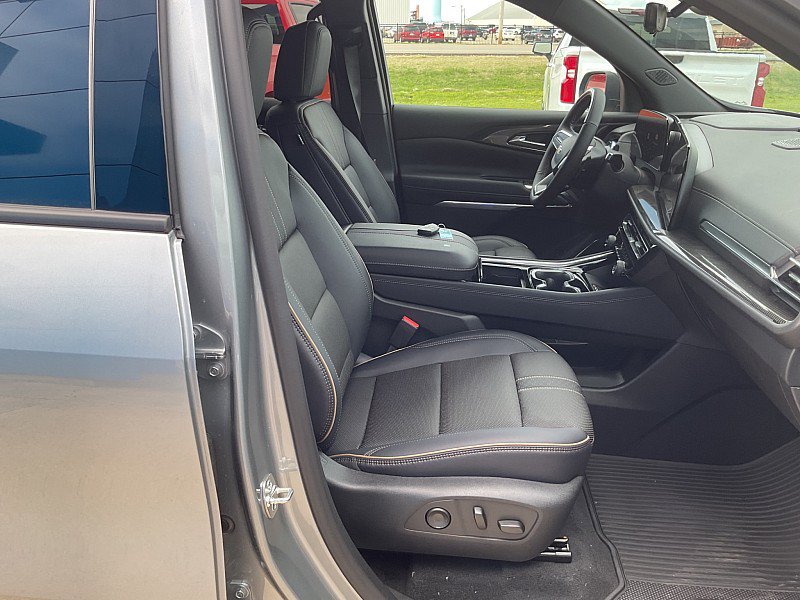 New 2026 Chevrolet Traverse High Country AWD/4WD image 12