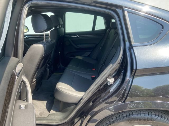 Used 2018 BMW X4 M40i AWD/4WD image 11