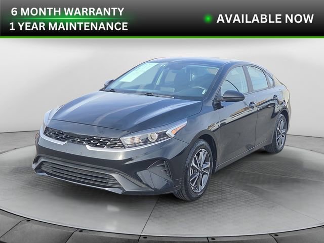 Used 2023 Kia Forte LXS image 1