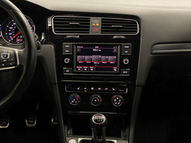 Used 2019 Volkswagen GTI Rabbit Edition FWD image 8