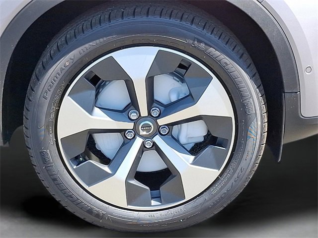 New 2026 Volvo XC40 B5 Plus w/ Protection Package Premier image 5