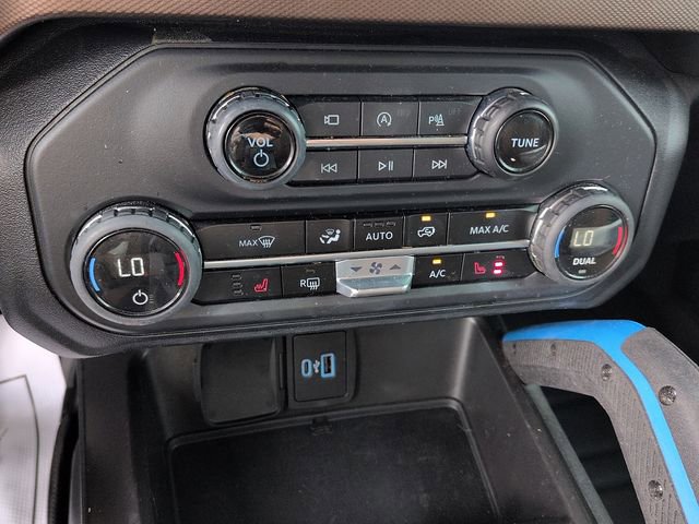 Used 2023 Ford Bronco Outer Banks image 24