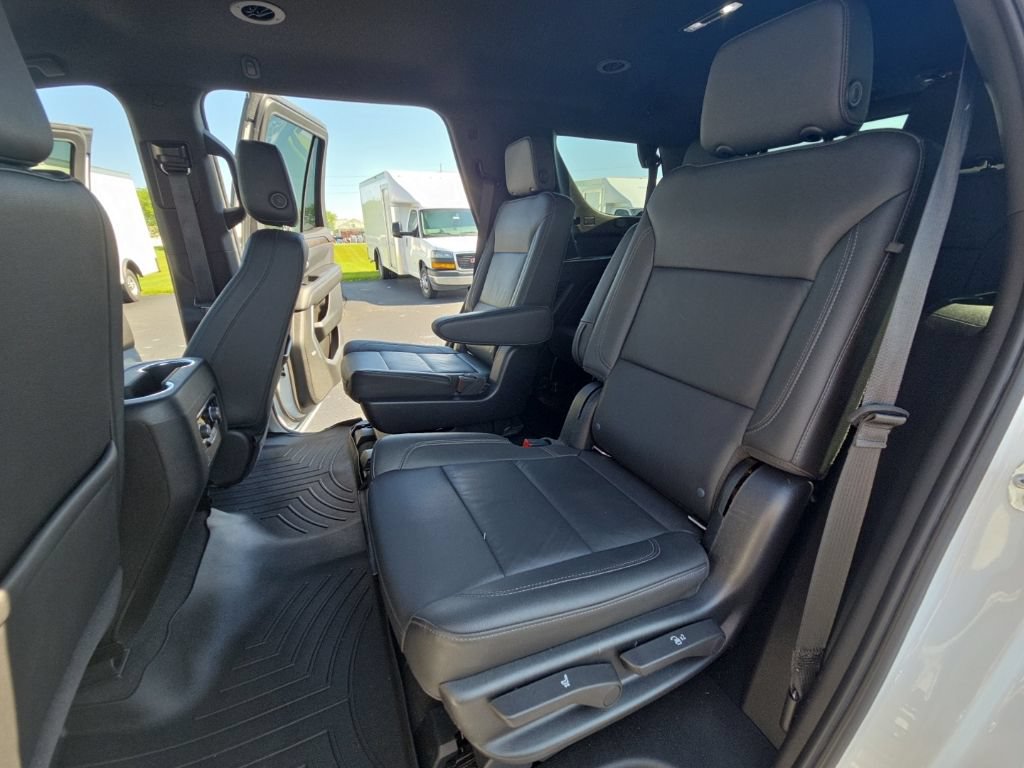 Used 2021 Chevrolet Tahoe LT AWD/4WD image 33