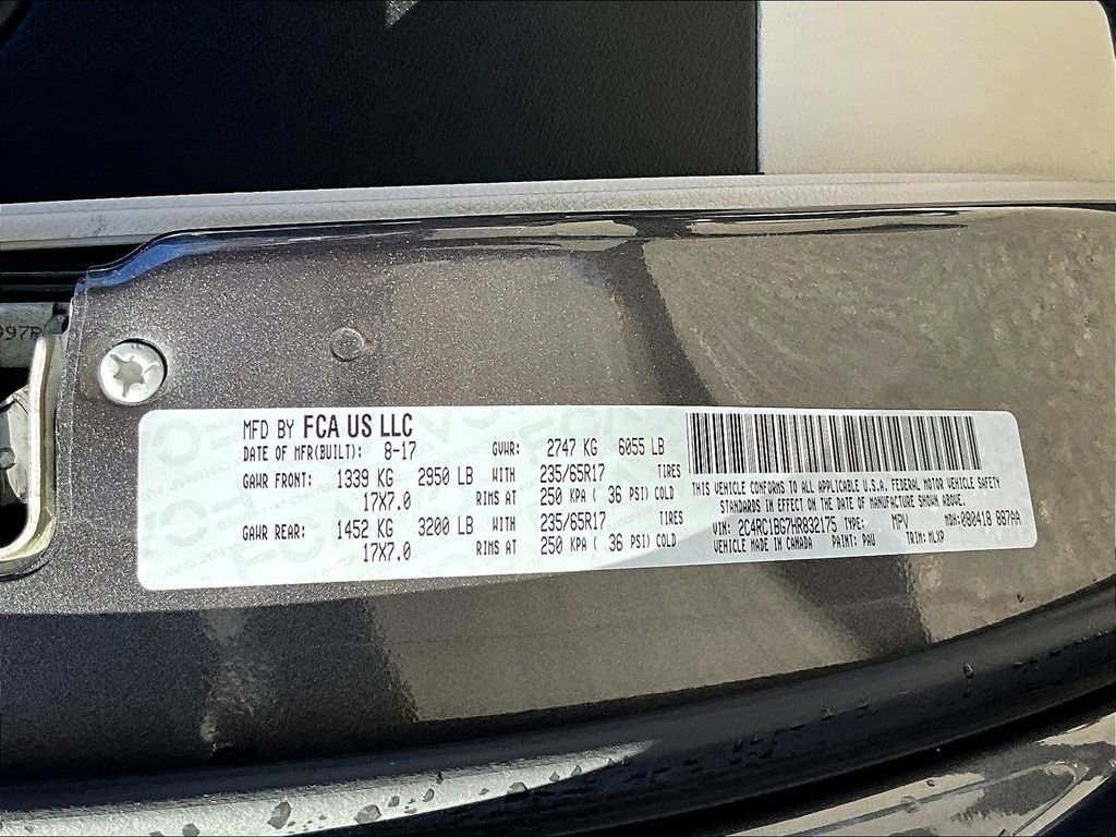 Used 2017 Chrysler Pacifica Touring-L image 30