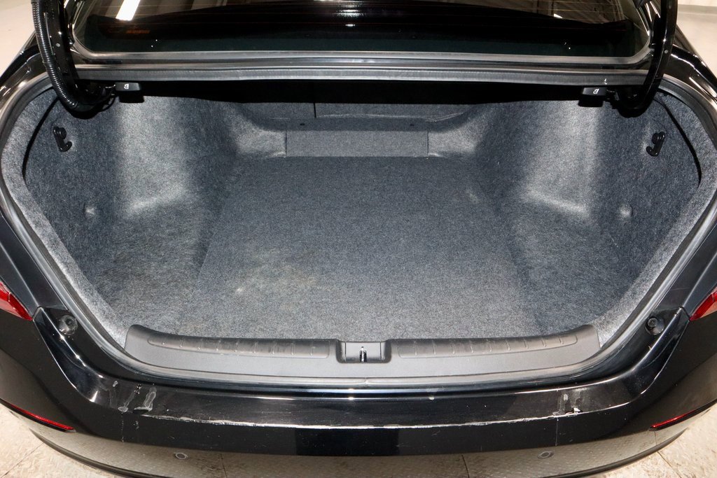 Used 2022 Honda Accord Touring image 13