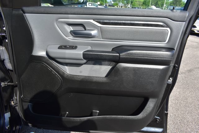 Used 2020 RAM 1500 Big Horn AWD/4WD image 40