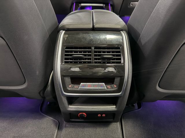 Used 2024 BMW X7 xDrive40i image 28