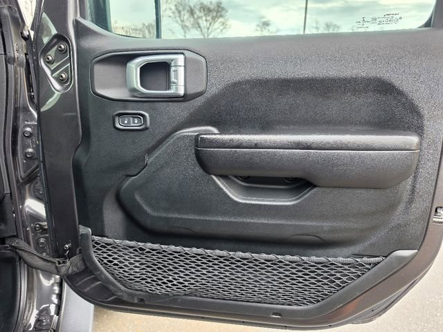 Used 2021 Jeep Gladiator Mojave image 10