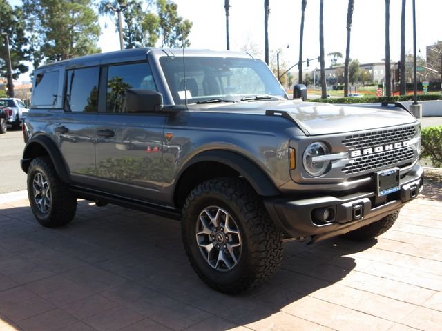 Certified 2025 Ford Bronco Badlands image 6