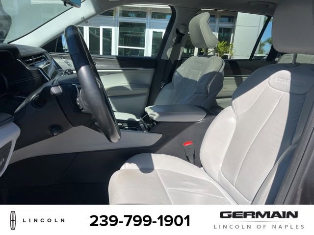 Used 2021 Jeep Grand Cherokee L Overland w/ Luxury Tech Group IV image 12