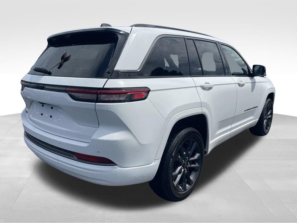 New 2026 Jeep Grand Cherokee Limited AWD/4WD image 16