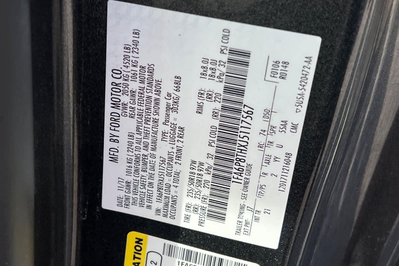 Used 2018 Ford Mustang Coupe w/ Equipment Group 101A RWD image 24