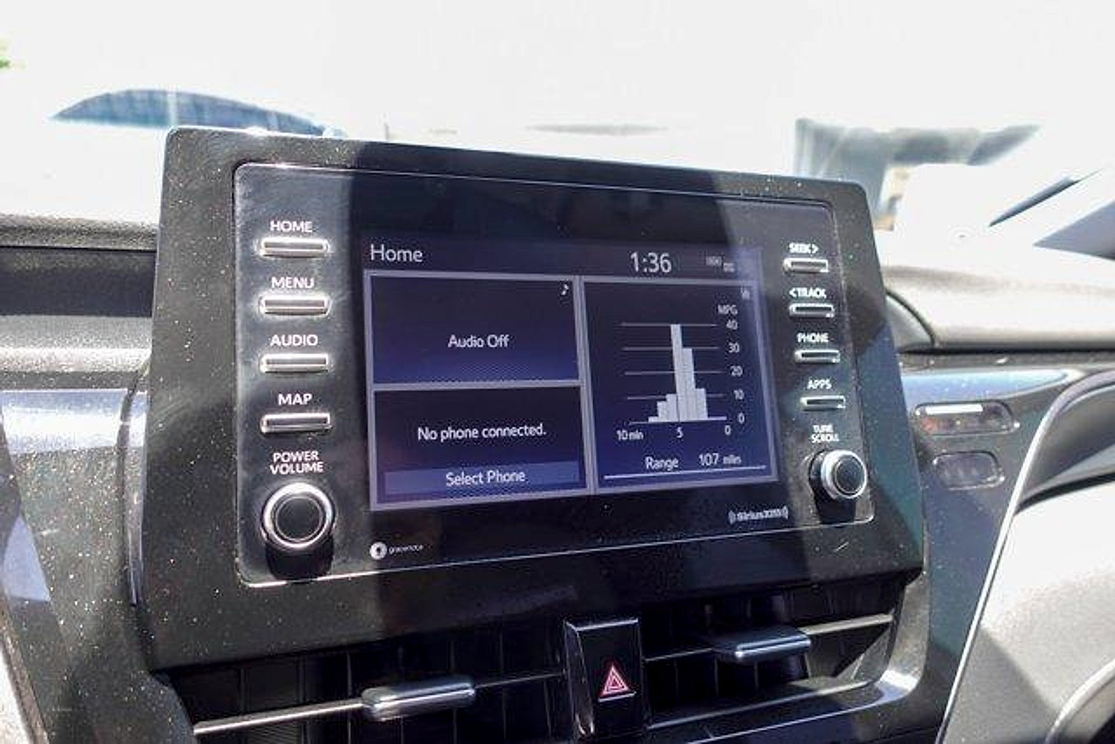 Used 2024 Toyota Camry SE FWD image 17