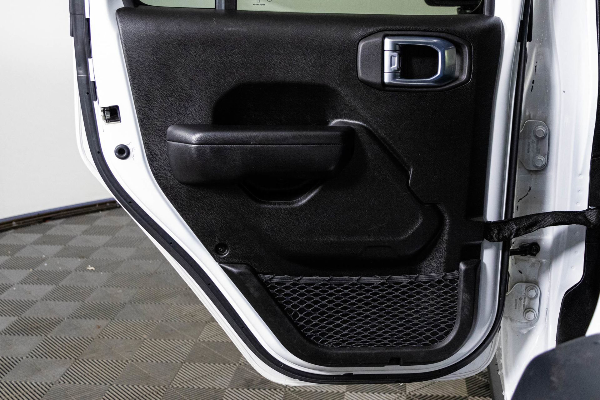 Used 2021 Jeep Wrangler Unlimited Sport image 33