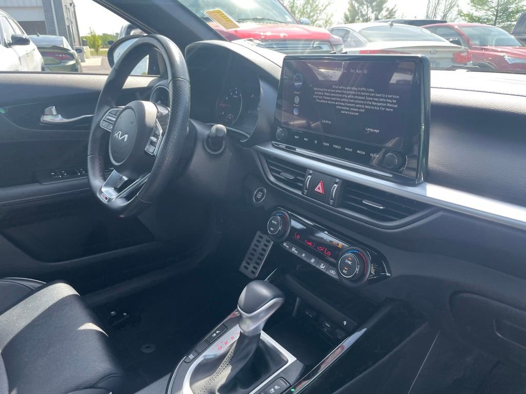 Used 2023 Kia Forte GT-Line w/ GT-Line Premium Package image 29