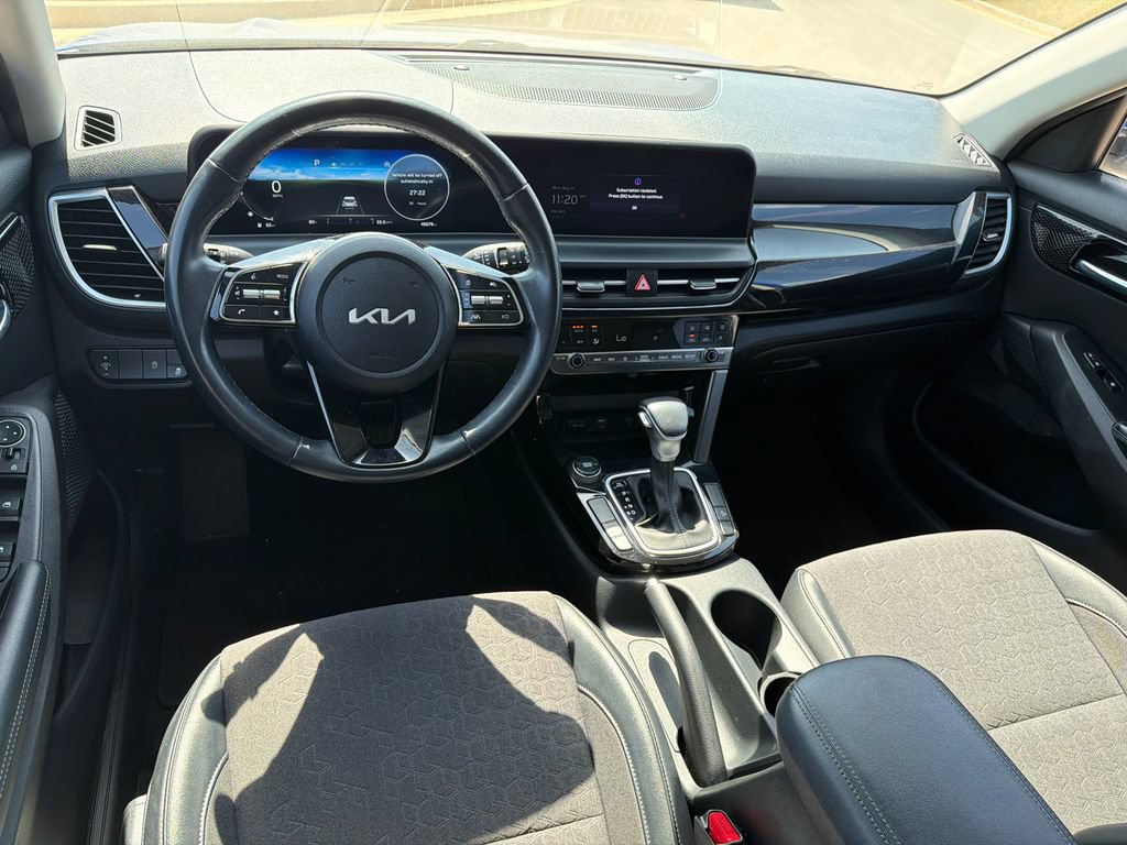 Used 2024 Kia Seltos S FWD image 22