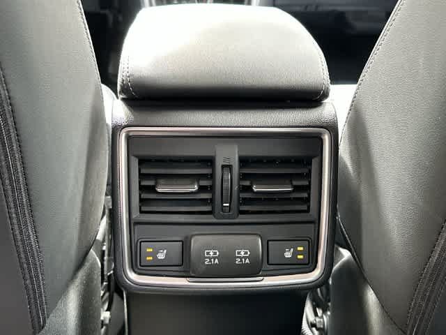 Certified 2024 Subaru Forester Touring AWD/4WD image 21