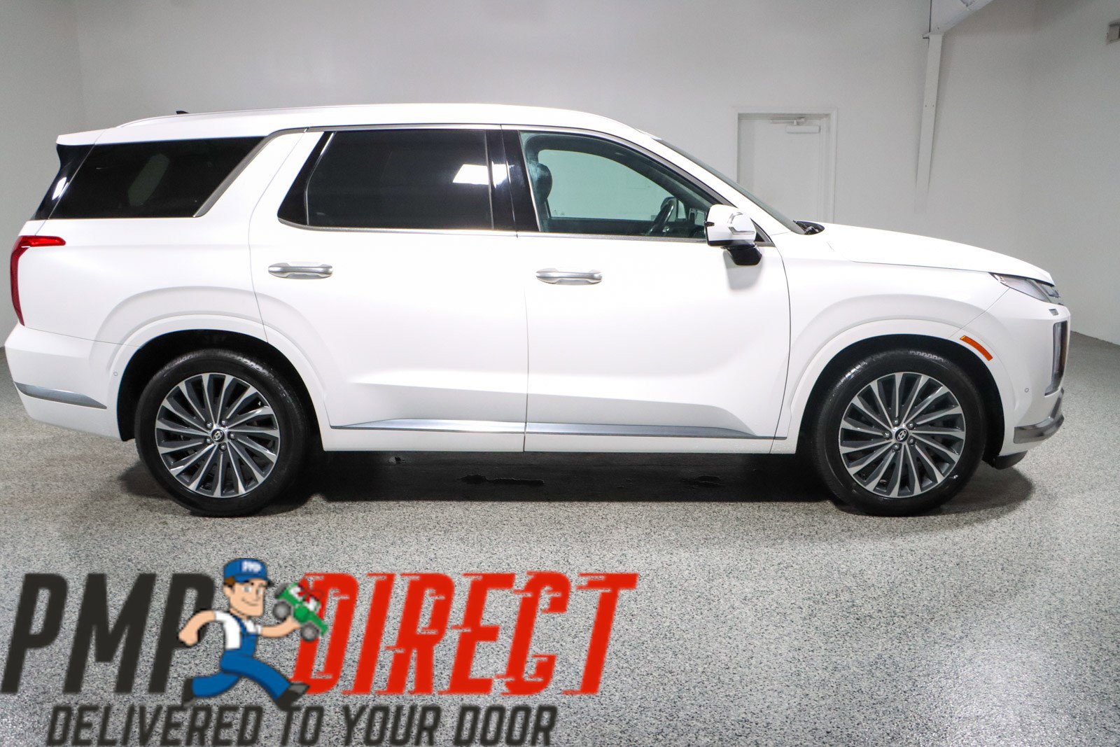 Used 2023 Hyundai Palisade Calligraphy image 6