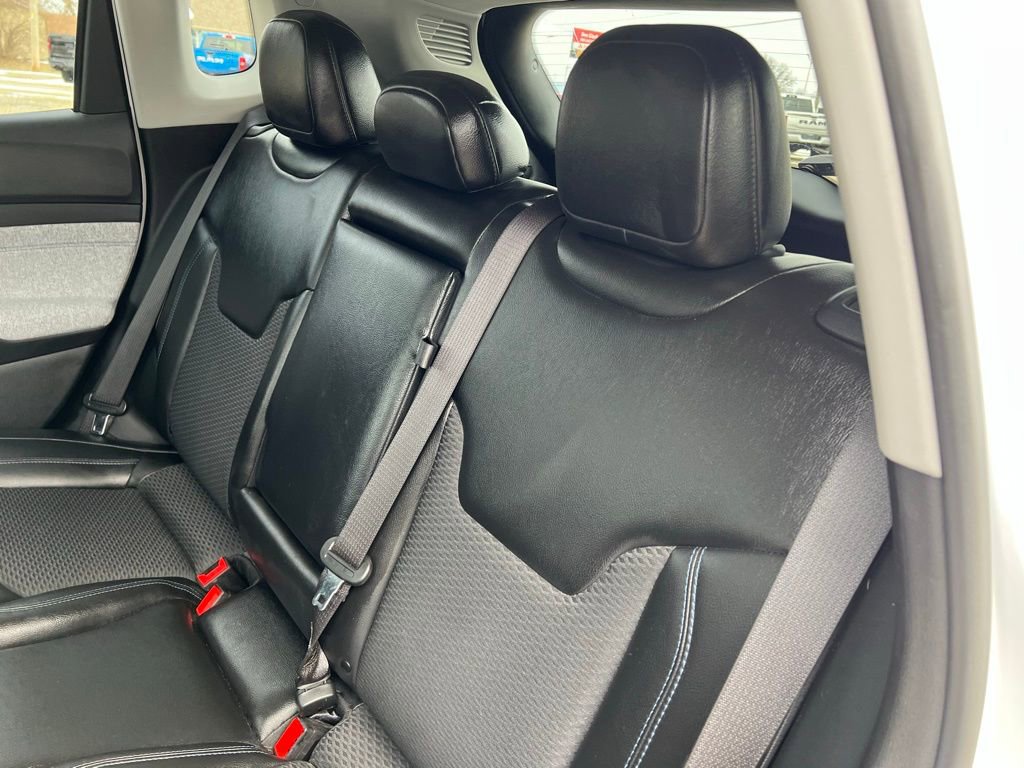 Used 2022 Jeep Compass Latitude image 18