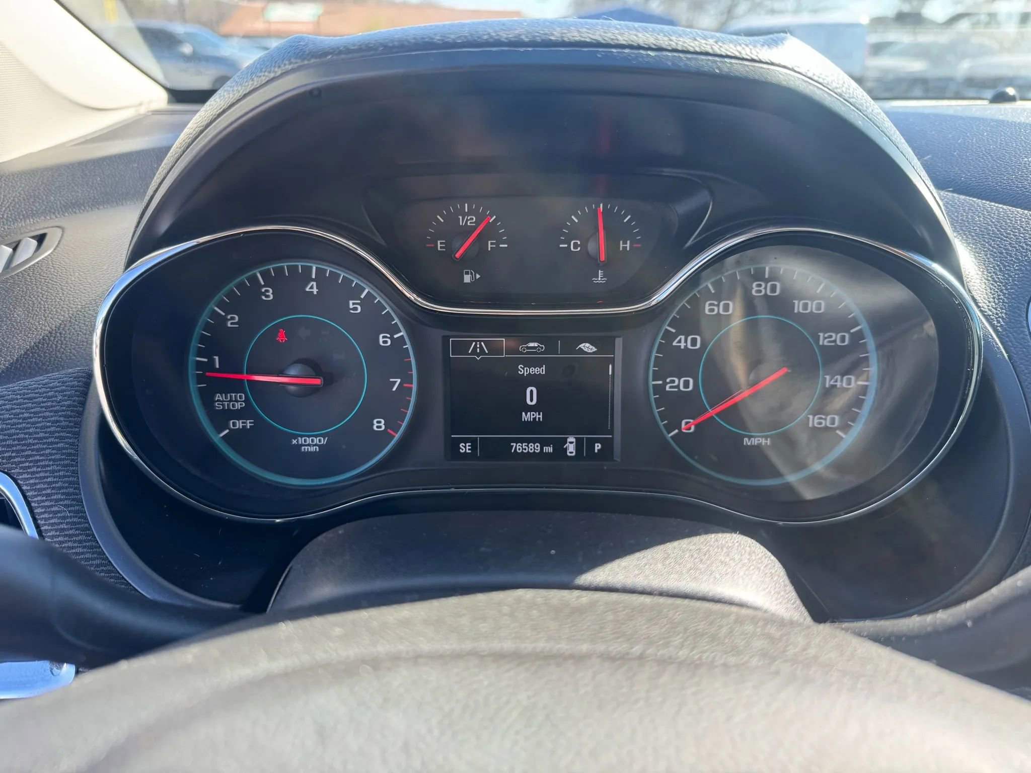 Used 2018 Chevrolet Cruze LS FWD image 12