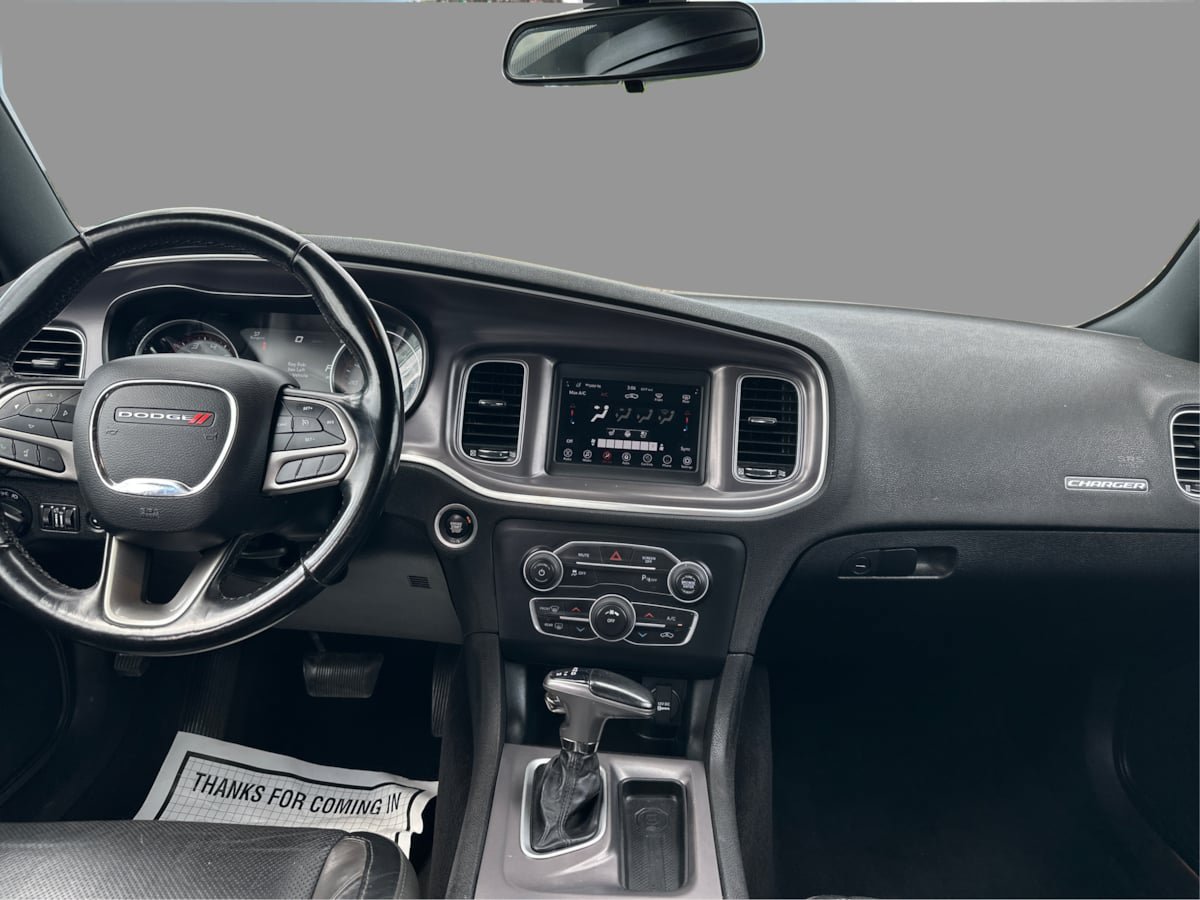 Used 2020 Dodge Charger SXT w/ Leather Interior Group RWD image 22