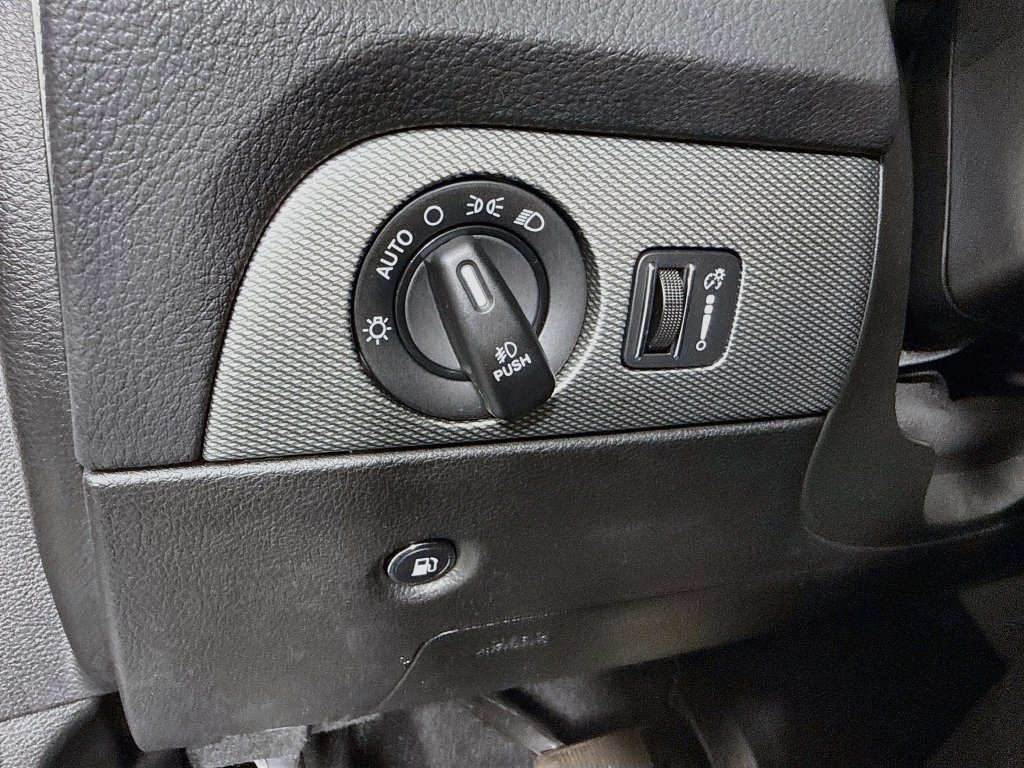 Used 2020 Dodge Durango GT RWD image 10