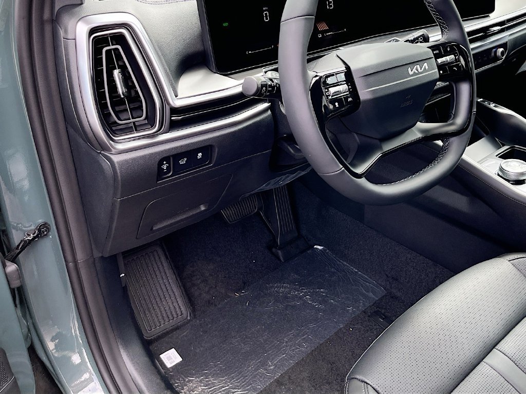 New 2026 Kia Sorento EX w/ EX Premium Package FWD image 16