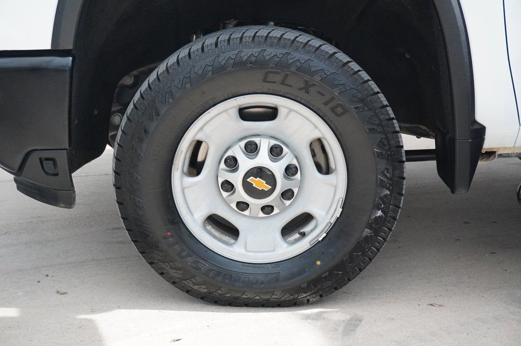 Used 2024 Chevrolet Silverado 2500 W/T image 10