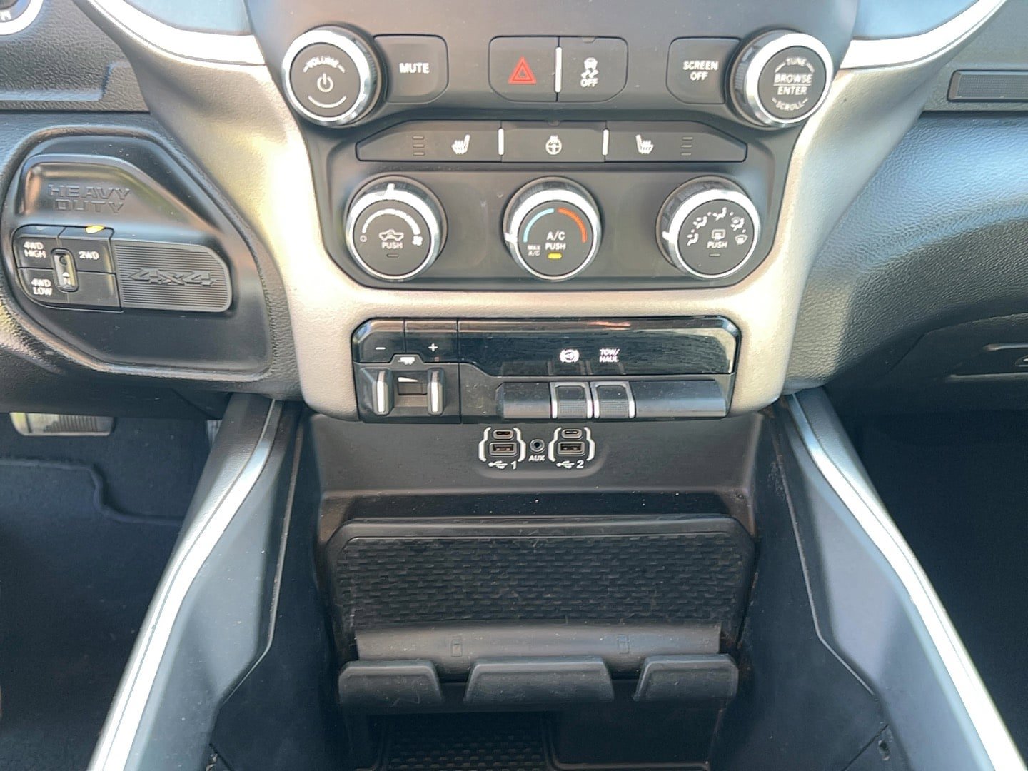 Used 2019 RAM 2500 Big Horn AWD/4WD image 20