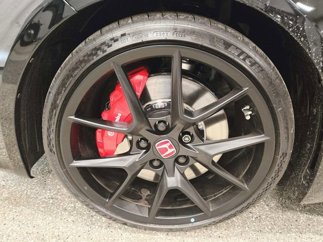 Used 2025 Honda Civic Type R image 15